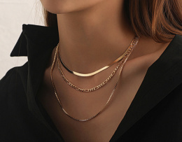 Triple gold necklaces
