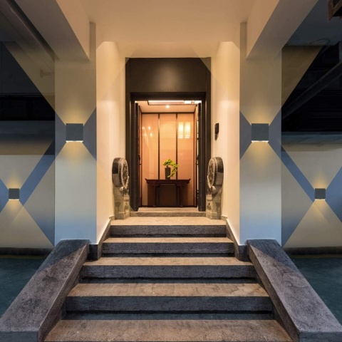 Klighten Cube lampa ścienna z czujnikiem ruchu, wodoszczelna IP65