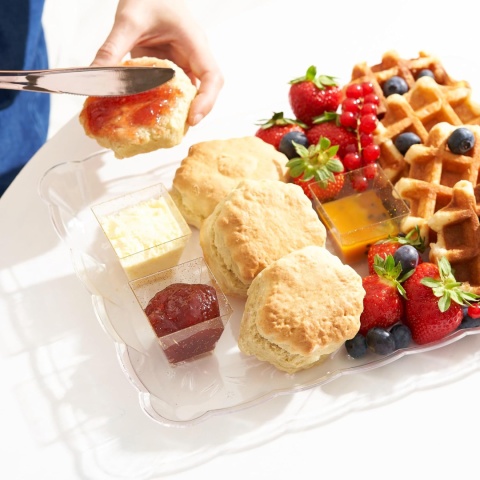 MATANA 100 Przezroczystych Mini Kubków Deserowych ze Złotym Brokatem na Desery 60ml