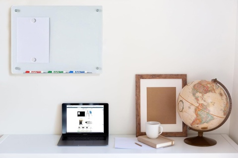 Audio-Visual Direct Magnetyczna szklana tablica (biała, 60 x 90 cm)