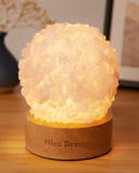 NiceDream Lampa z różowego kwarcu naturalna lampa z drewnianą podstawą