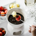 Joeji's Kitchen Fondue Chocolate Candle z kołkiem Świeca i widelcami Joeji's Kitchen Fondue Chocolate Candle z kołkiem Świeca i widelcami
