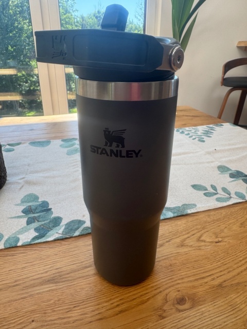 Kubek termiczny Stanley The IceFlow Flip Straw Tumbler 890 ml