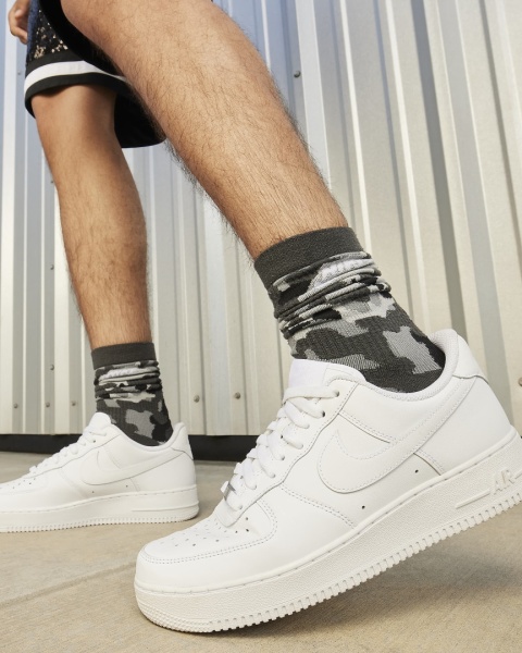 Nike Air Force 1 '07 Buty męskie r. 41, 26 cm