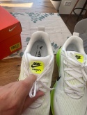 Nike Buty do biegania VOMERO 18 rozmiar 42, 27 cm