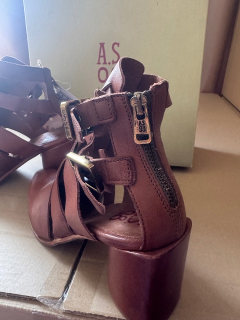 A.S. 98 botki sandaly Skóra naturalna 39