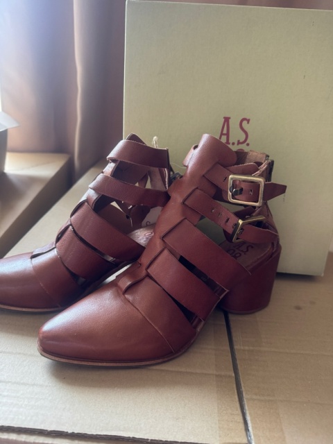 A.S. 98 botki sandaly Skóra naturalna 39