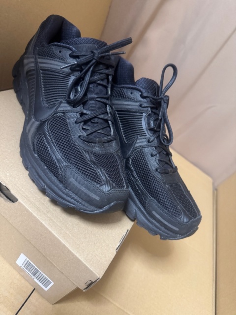 BUTY MĘSKIE NIKE ZOOM VOMERO 5 SP BV1358-003 rozmiar 47 Bowerman