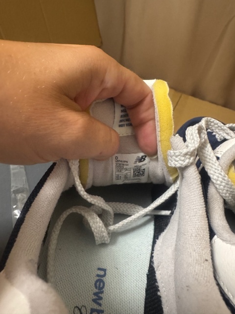 Buty New Balance 574's V2 blue navy rozmiar 44.5 28.5 cm