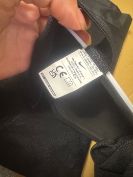 Nike Ochraniacze na golenie Charge Juniors