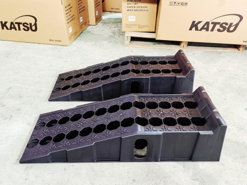 Rampy samochodowe, 2 szt. wytrzymałe do 7 ton, 90 cm