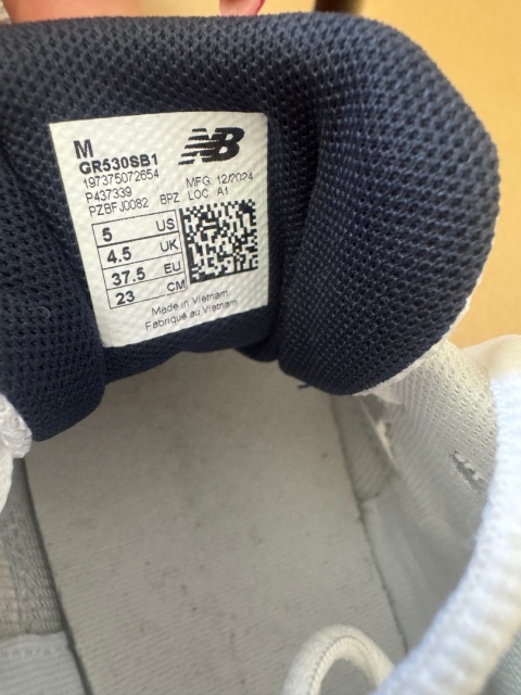 New Balance Sneakersy GR530SB1 Biały 37.5 23 cm