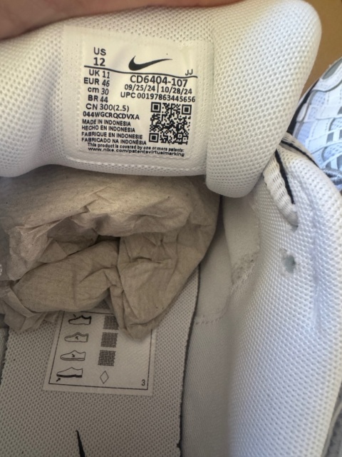 Nike Sneakersy P-6000 CD6404 018 Écru 46 30 cm