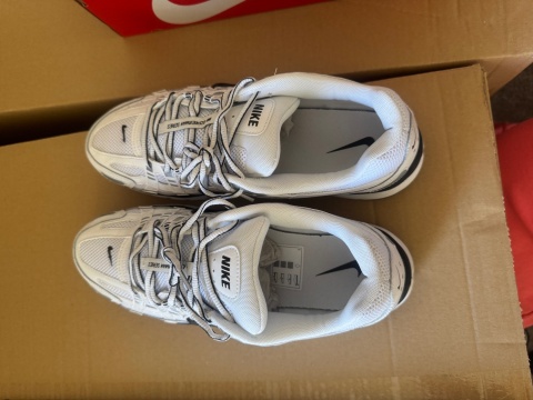 Nike Sneakersy P-6000 CD6404 018 Écru 46 30 cm