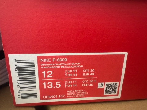 Nike Sneakersy P-6000 CD6404 018 Écru 46 30 cm