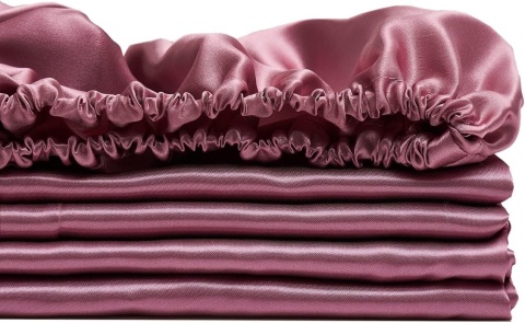 Prześcieradło z gumką 140 x 200 cm satynowe materac 25-30 cm