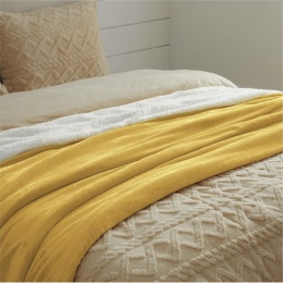 Koc z kożuszkiem ciepły na sofę kanapę żółty 150x200 cm BEDSURE