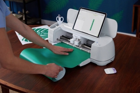 Ploter Cricut Maker 3
