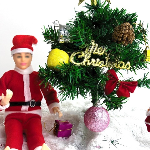 ŚWIĄTECZNE UBRANKA I DEKORACJE NA BOŻE NARODZENIE DLA LALKI KEVIN I BABI