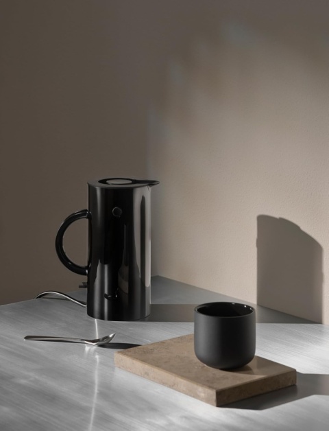Czajnik elektryczny 1,5 l (czarny) EM77 Stelton
