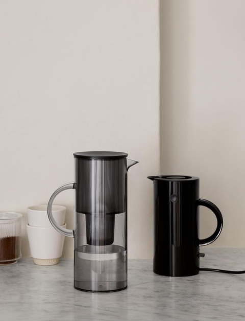 Czajnik elektryczny 1,5 l (czarny) EM77 Stelton