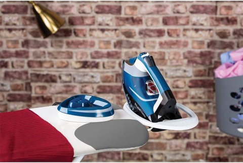 Russell Hobbs Żelazko parowe [2600W, uderzenie pary 210g] Cordless One Temperature bezprzewodowe