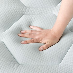 Nie hałasuje, idealny dla niemowląt.