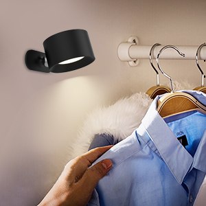 Lampa ścienna LED wewnątrz